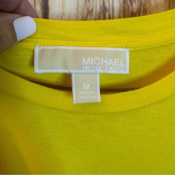 Michael Kors Women’s Yellow Eyelet Puff Sleeve Blouse Size Medium - Picture 9 of 11